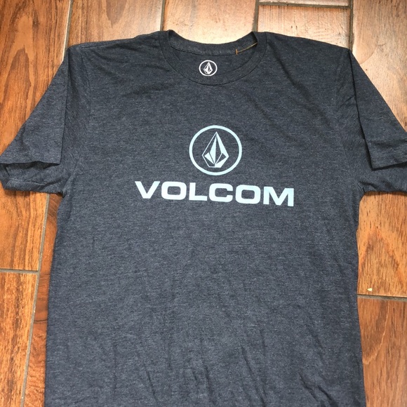 Volcom women’s logo t-shirt. Medium - Picture 1 of 4